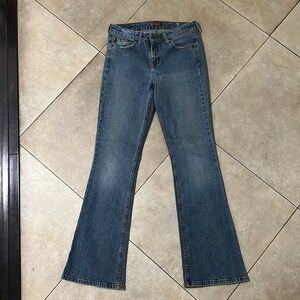 LEI Light Wash Flare Jeans size 9